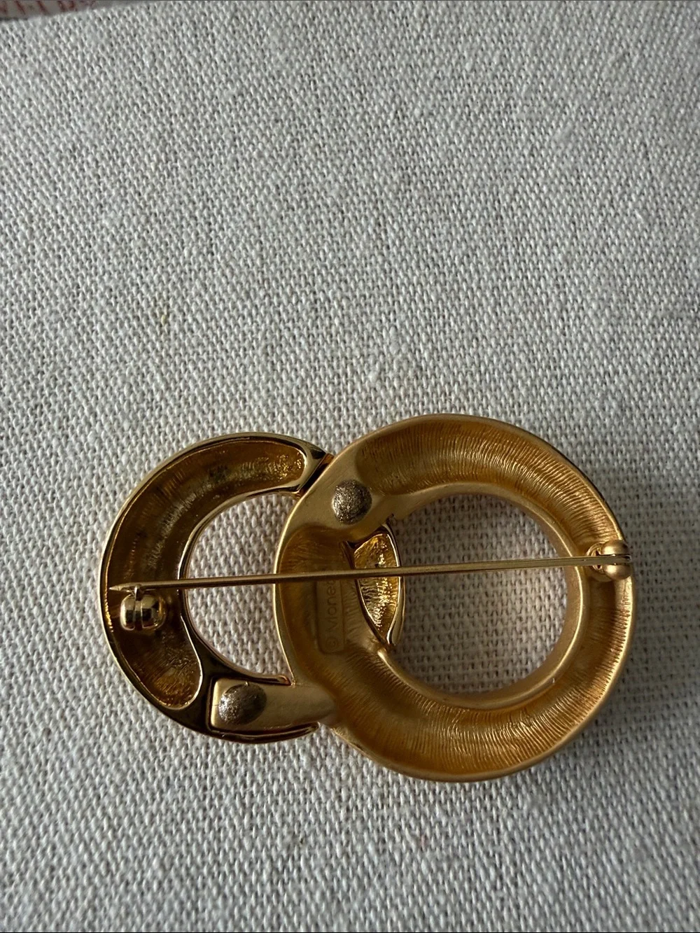 Monet Signed Vintage Double Circle Matte & Shiny Gold Plated Brooch. 1980’s.